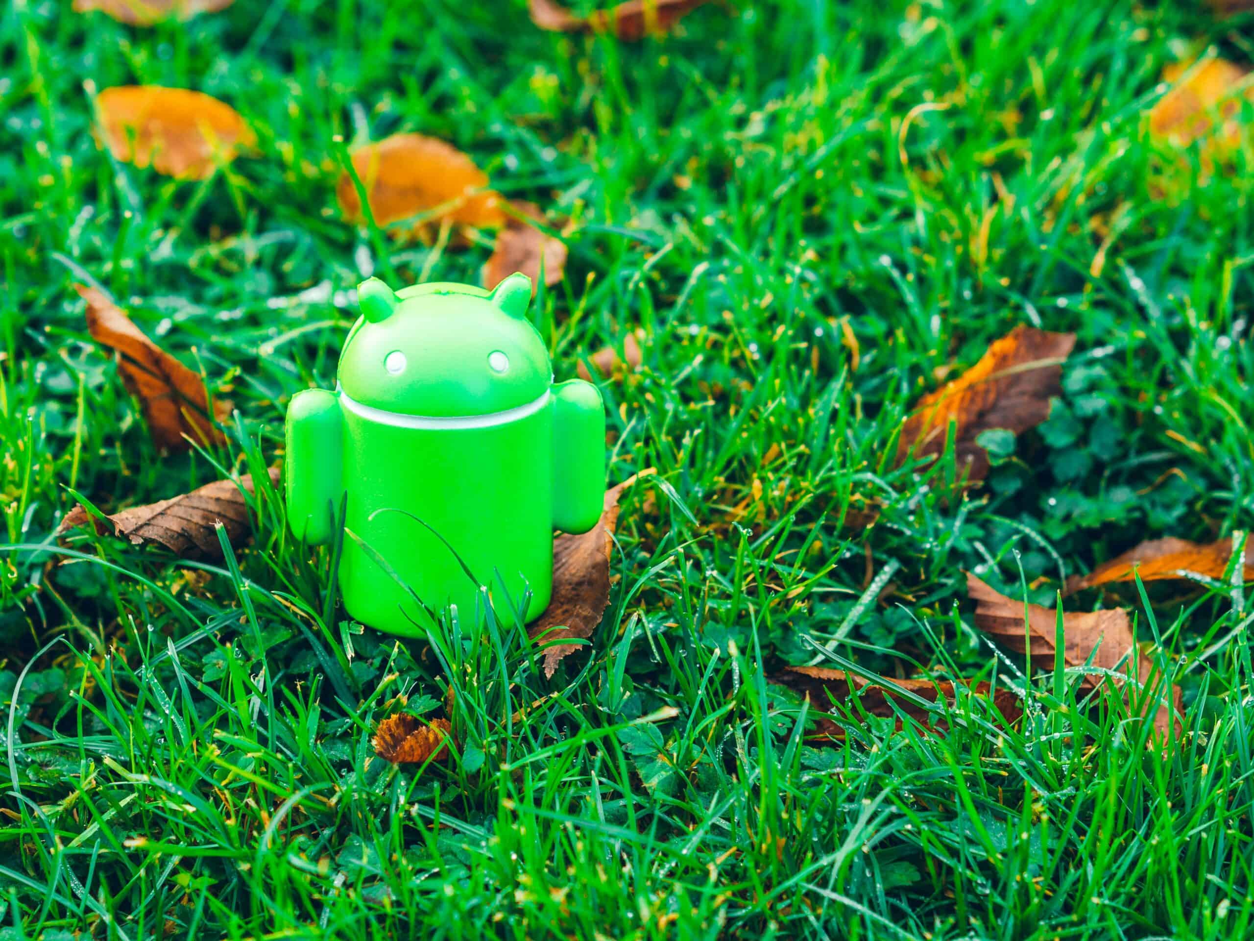 Android 16 UI with Material 3 Expressive design and colorful animation effects